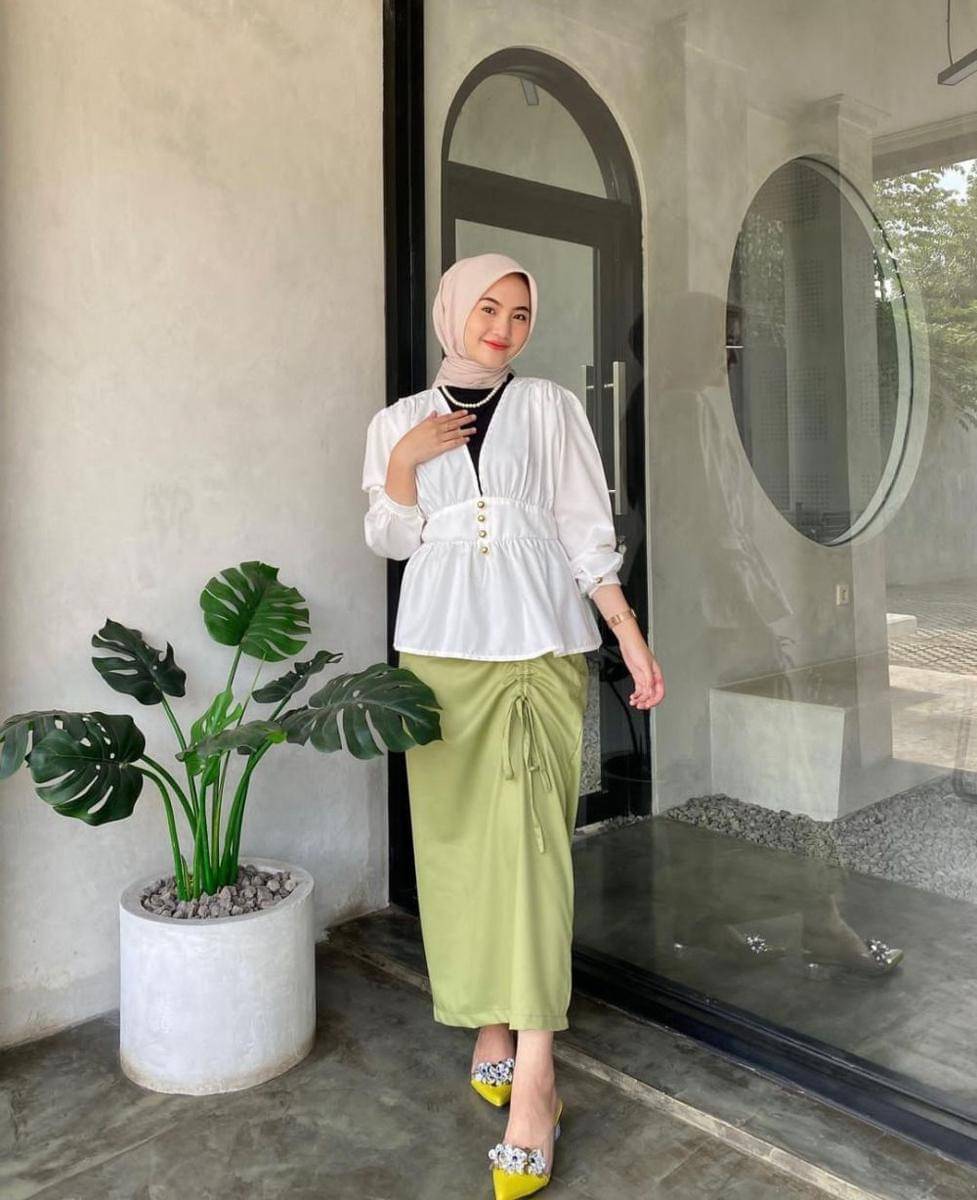 Intan Ghazella (instagram.com/intanghazll_)