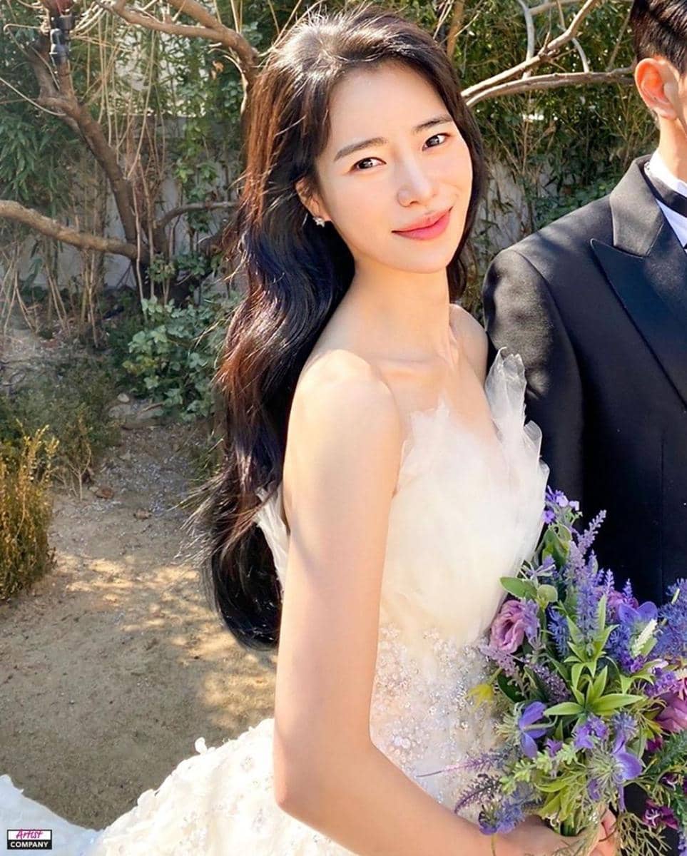 Lim Ji Yeon di balik drakor The Glory (instagram.com/artistofficialcompany)