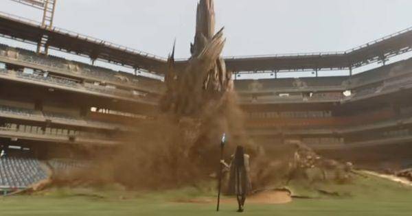 Kalypso melihat pohon dewa tumbuh ( Dok. Warner Bros / Shazam 2 )