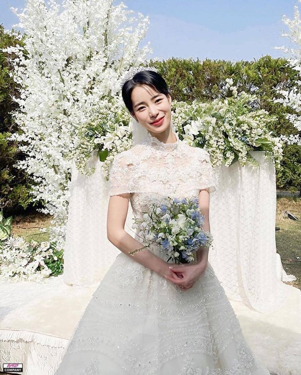 Lim Ji Yeon di balik drakor The Glory (instagram.com/artistofficialcompany)