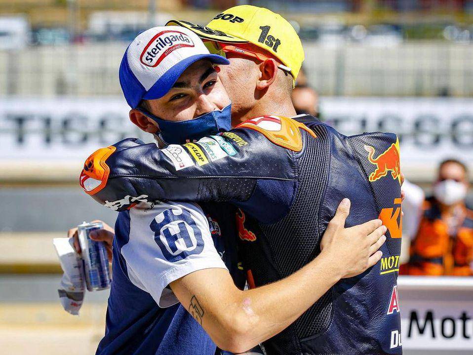 Raul Fernandez dan Adrian Fernandez (instagram.com/raulfernandez_25)