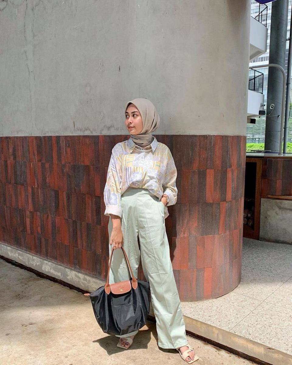 OOTD hijab Dianty Annisa untuk ke acara formal (instagram.com/diantyy.a)