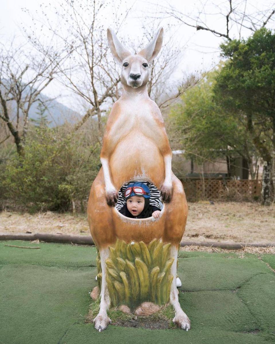 potret keluarga Raffi dan Nagita Slavina di Jepang (instagram.com/raffinagita1717)