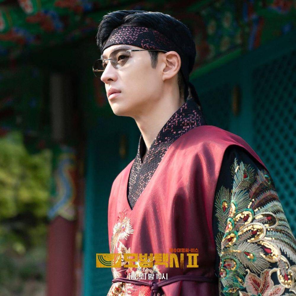 Lee Je Hoon di drama Taxi Driver 2 (instagram.com/sbsdrama.official)