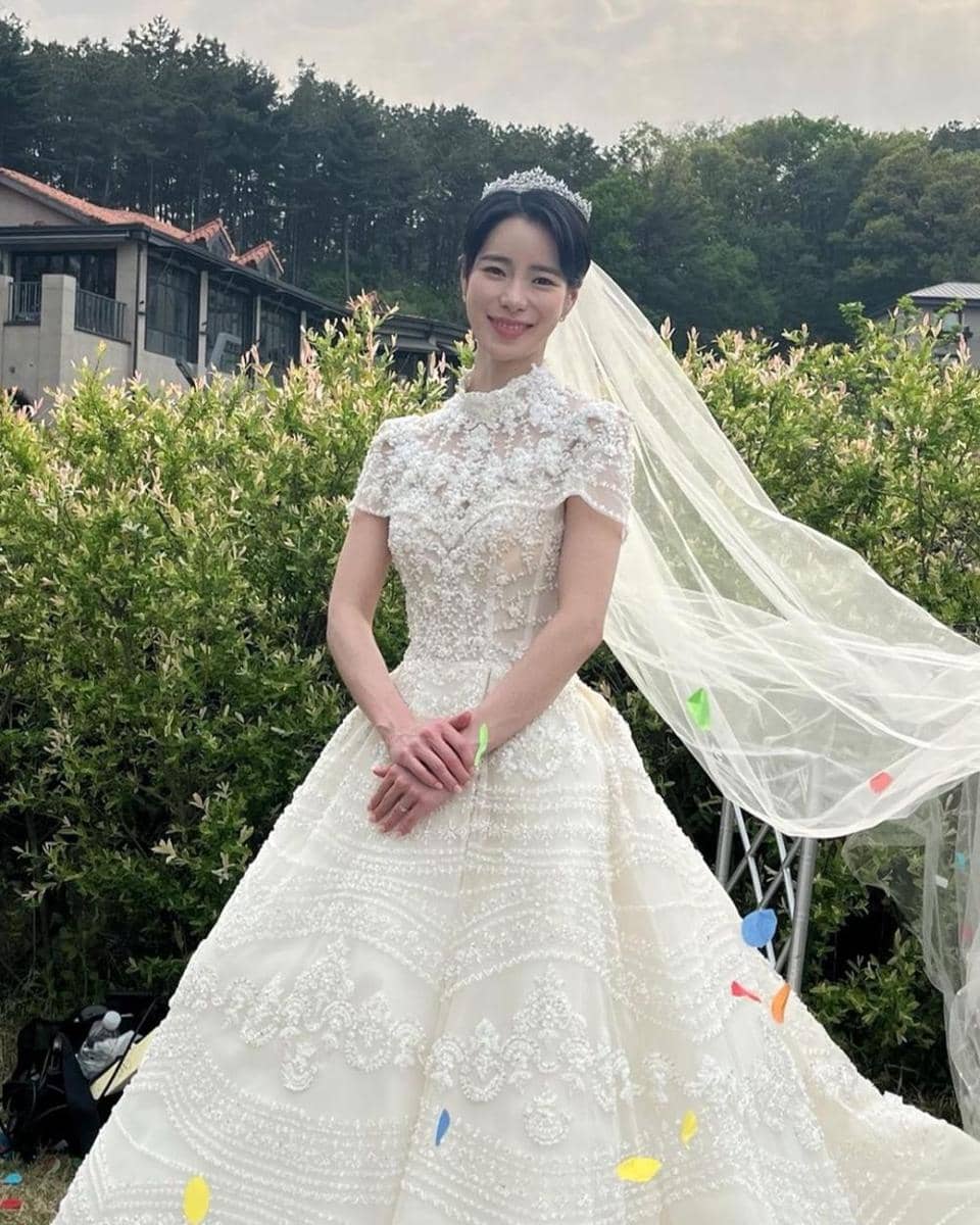 Lim Ji Yeon di balik drakor The Glory  (instagram.com/limjjy2)