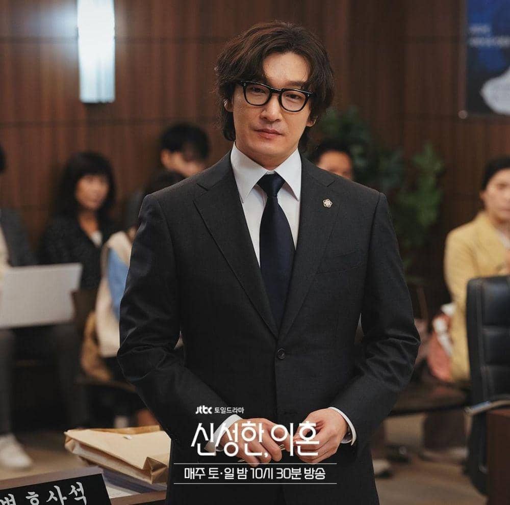 Cho Seung Woo di drama Divorce Attorney Shin (instagram.com/jtbcdrama)