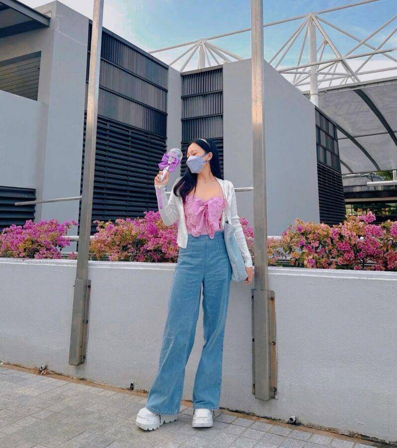 OOTD konser (instagram.com/cindynoona)