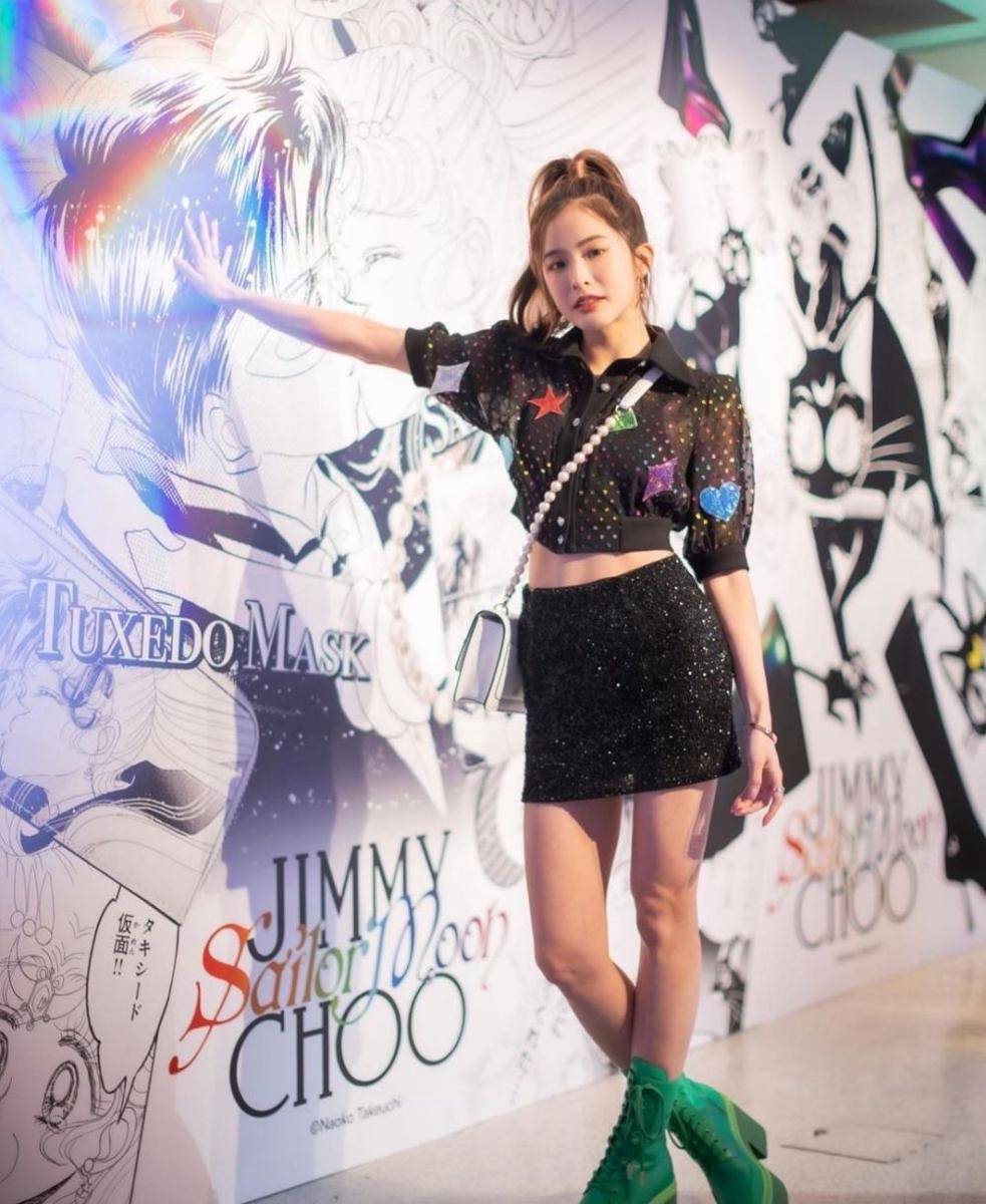 Lapassalan Jiravechsoontornkul (instagram.com/wjmild)