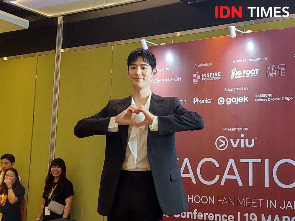 Lee Je Hoon gelar fan meet, pada Minggu (19/3/2023), di Hotel Pullman Central Park Jakarta. (IDN Times/Erfah Nanda