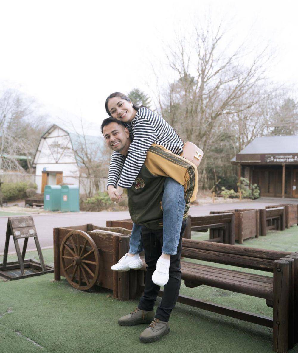 potret romantis Raffi dan Gigi di Jepang (instagram.com/raffinagita1717)