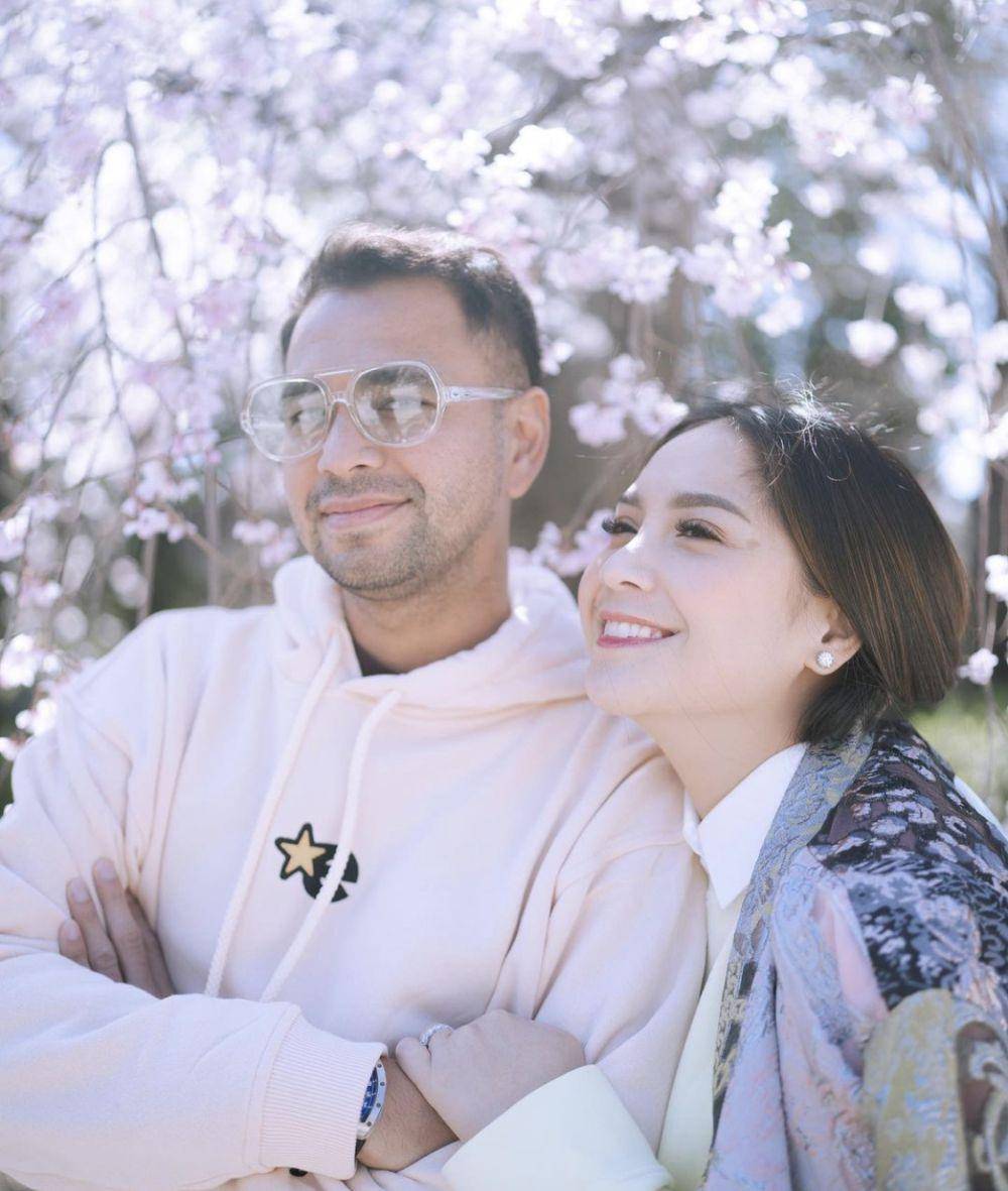 potret romantis Raffi dan Gigi di Jepang (instagram.com/raffinagita1717)