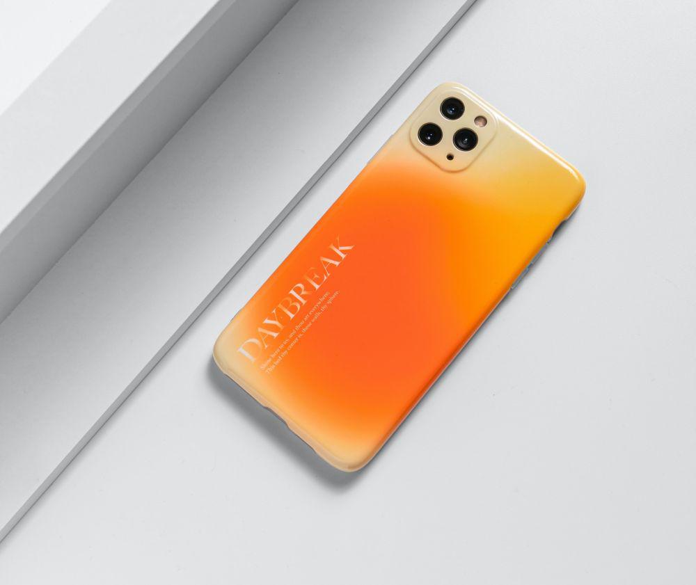 5 Ide Case Ponsel dengan Gradasi Warna, Bisa Bikin Sendiri di Rumah!