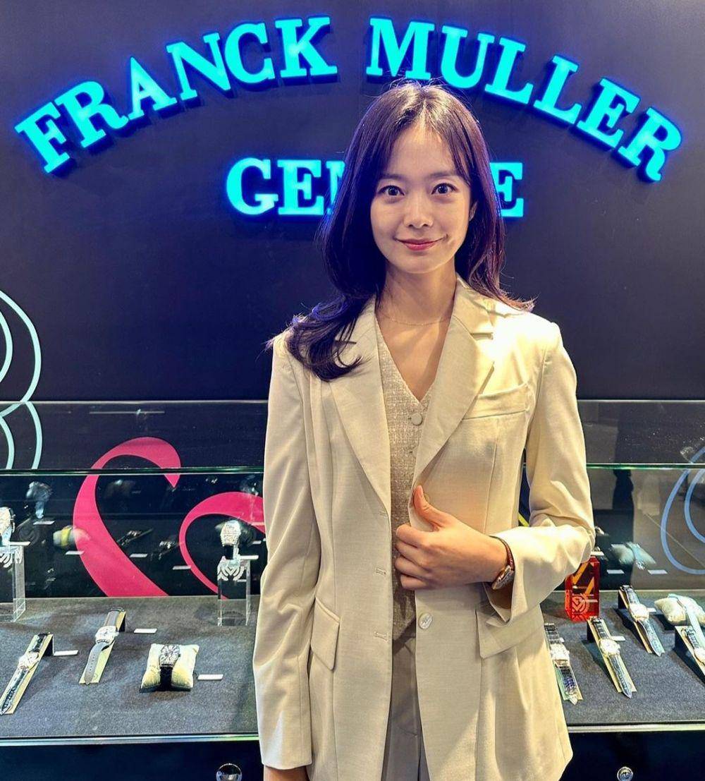 Jeon So Min (instagram.com/jsomin86)