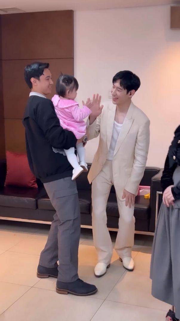 Lee Je Hoon ketemu Felicya dan Hito (Instagram.com/felicyangelista_)