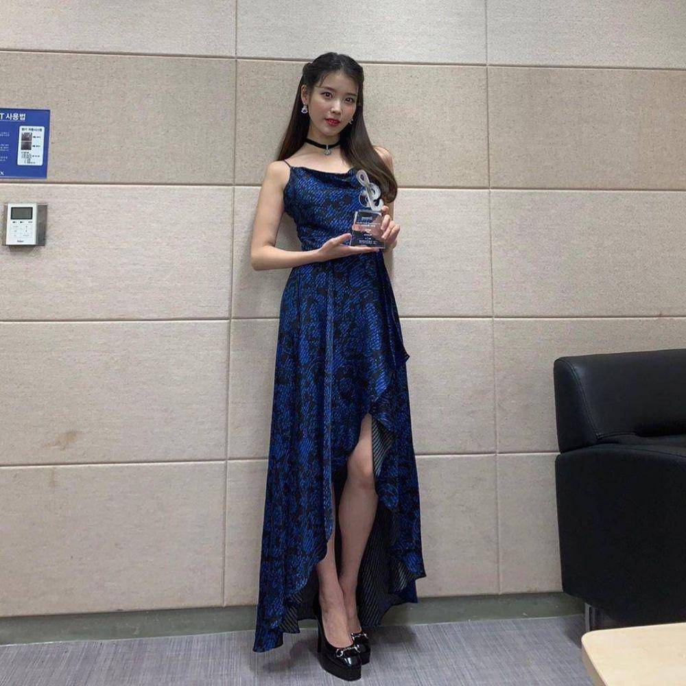 potret IU (instagram.com/dlwlrma)