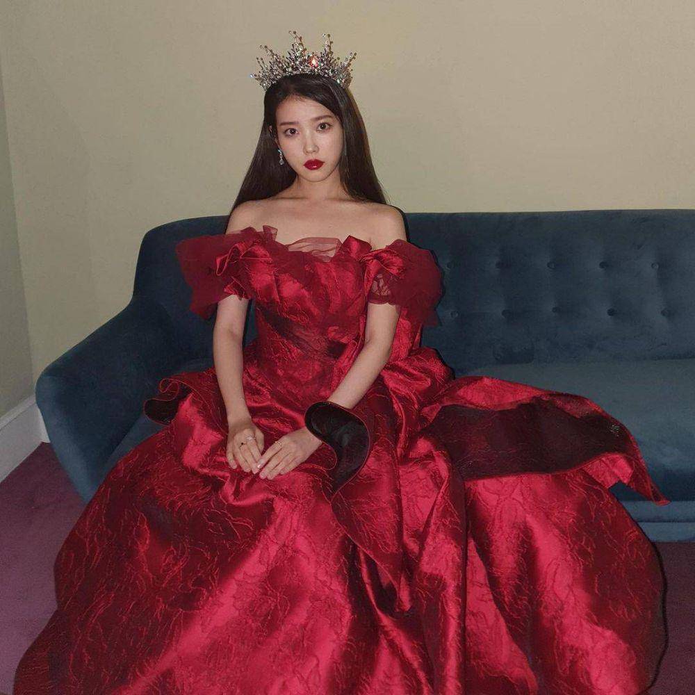 potret IU (instagram.com/dlwlrma)