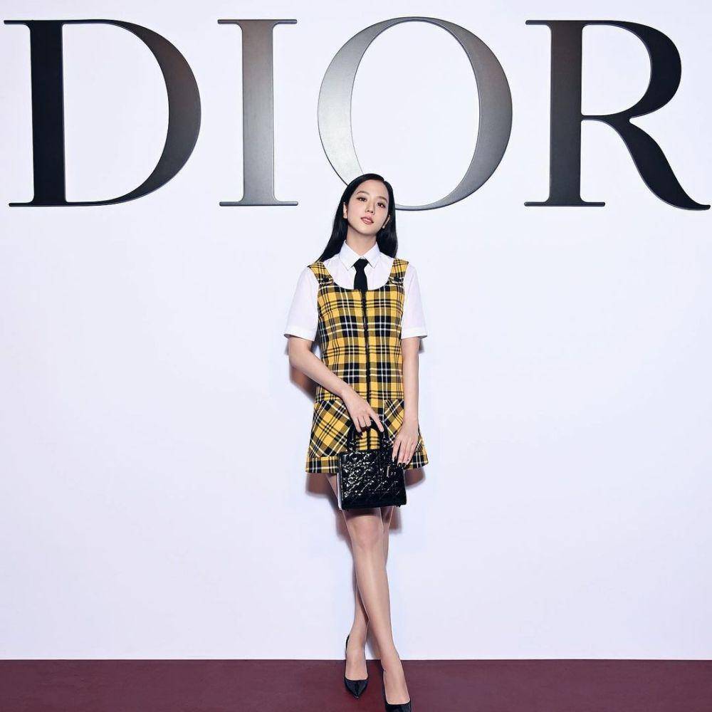 potret Jisoo sebagai Brand Ambassador Dior (instagram.com/sooyaaa__)