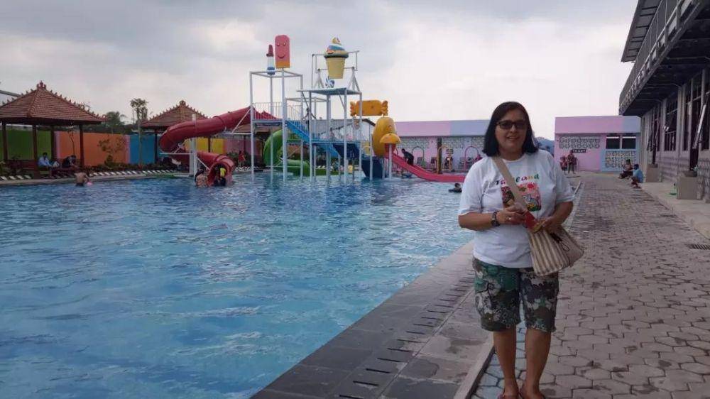 Bonderland Waterpark, Malang (instagram.com/prima.widhayono23)