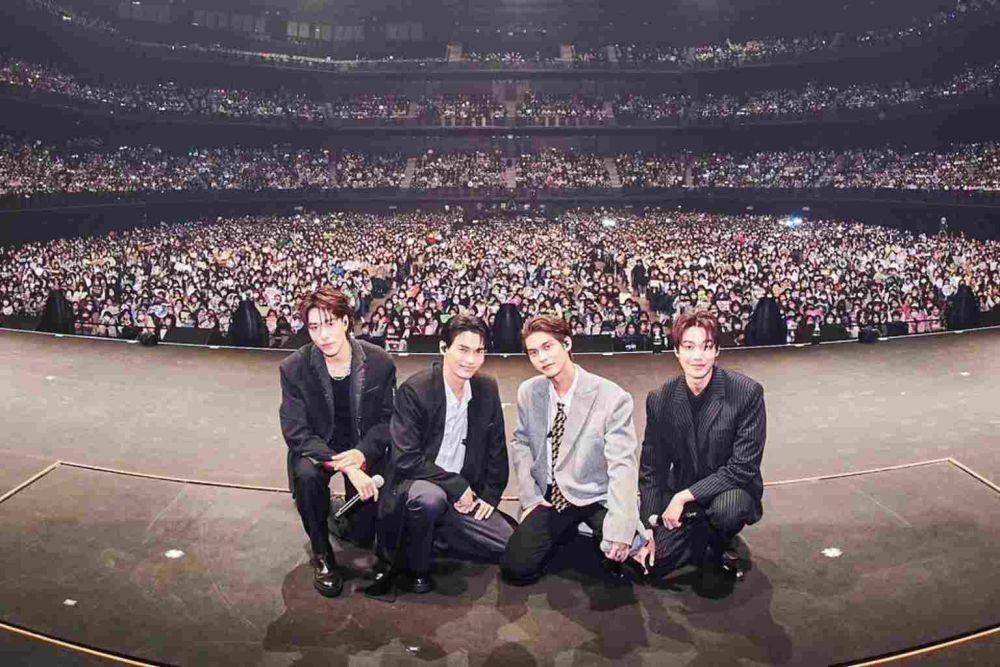 10 Potret Fan Meet F4 Thailand di Jepang, Member Terharu Karena Ini!