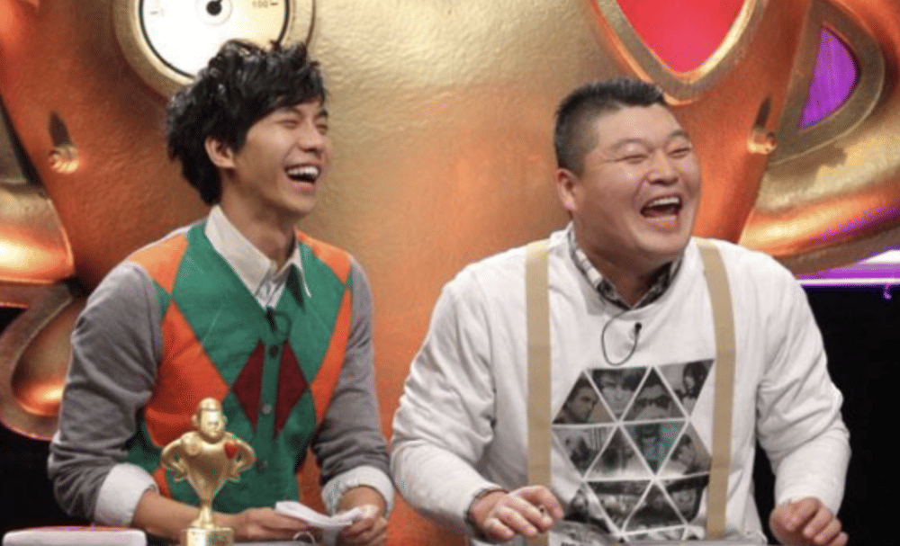 Lee Seung Gi dan Kang Ho Dong di program Strong Heart (SBS via joynes24.com)