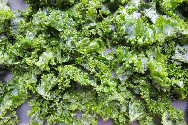 ilustrasi sayur kale (pexels.com/AlexisLozano)