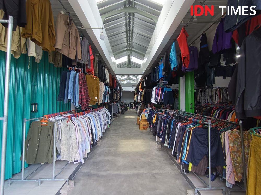 Impor Pakaian Bekas Dilarang, Pedagang Thrifting di Lampung Menjerit