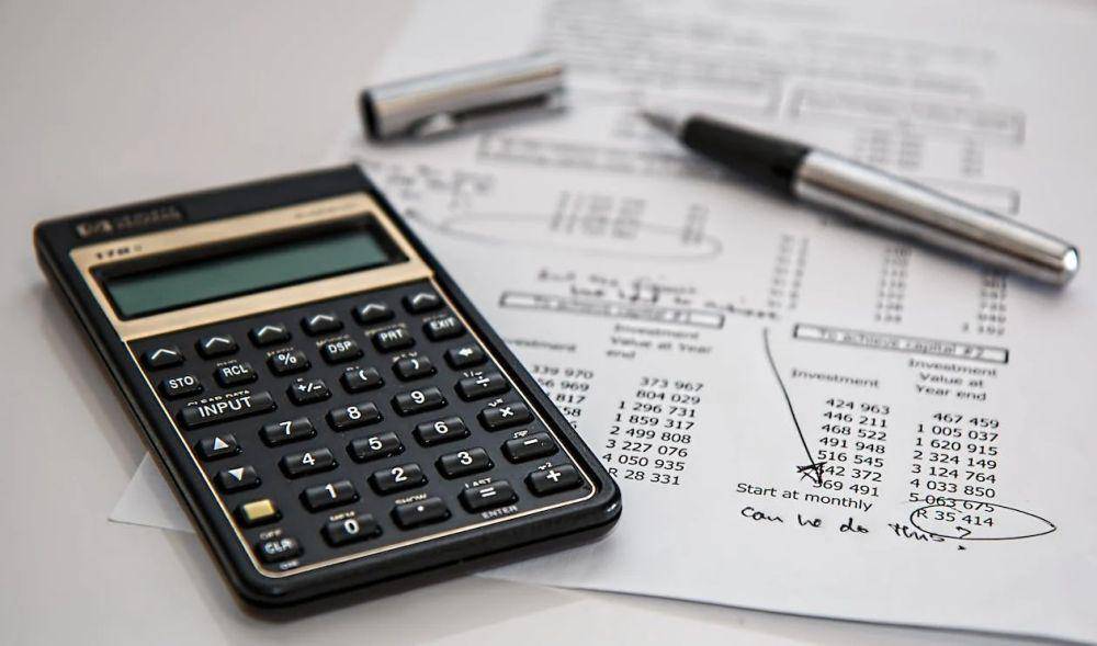 ilustrasi budgeting (pexels.com/Pixabay)
