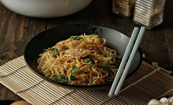 ilustrasi bihun goreng kampung (instagram.com/benn_julian)