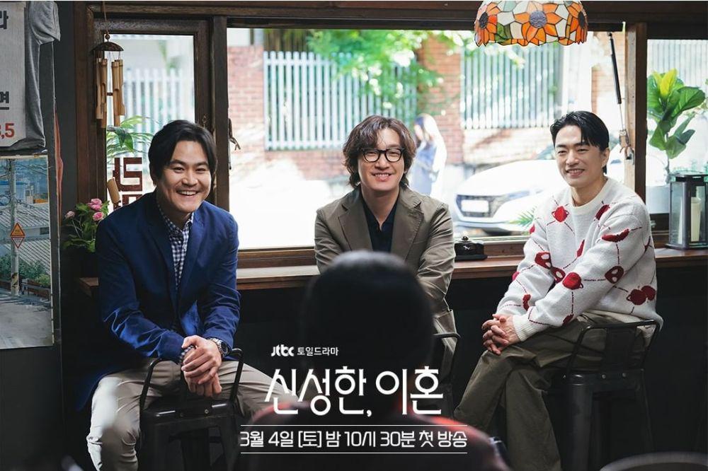 5 Tips Persahabatan ala Trio Cowok di Drakor Divorce Attorney Shin