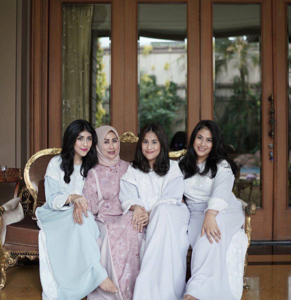 Adu gaya ketiga kakak Alshad Ahmad (instagram.com/citrasadiqah)
