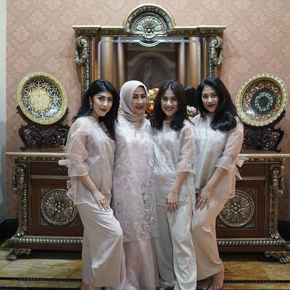 Adu gaya ketiga kakak Alshad Ahmad (instagram.com/citrasadiqah)