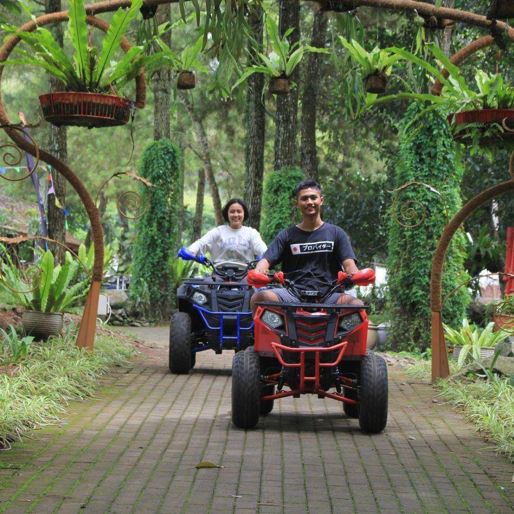 keseruan selama di Taman Kemesraan, Malang (instagram.com/taman_kemesraan)