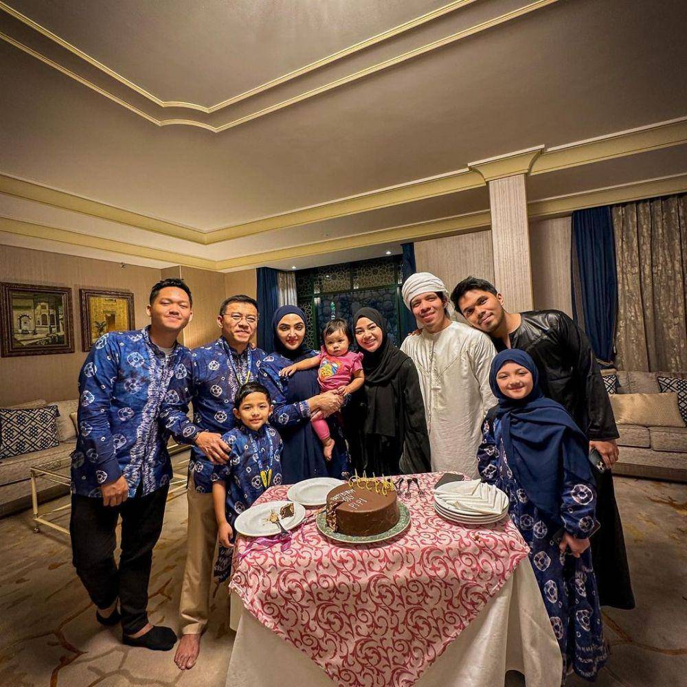 potret Anang Hermansyah dan keluarga (instagram.com/ashanty_ash)
