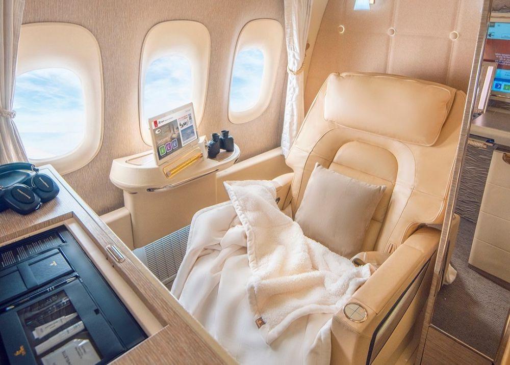 10 Maskapai dengan Tempat Duduk First Class Terbaik di Dunia