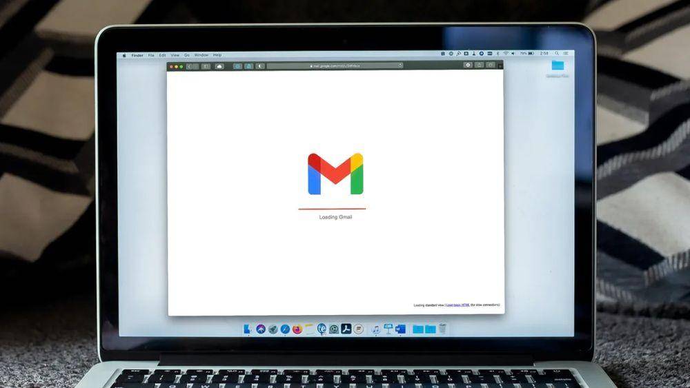 ilustrasi Gmail (Unsplash/Solen Feyissa)