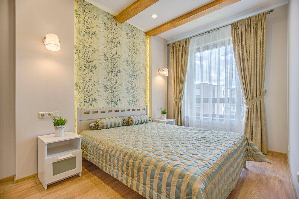 Kamar tidur (pexels.com/Vecislavas Popa)