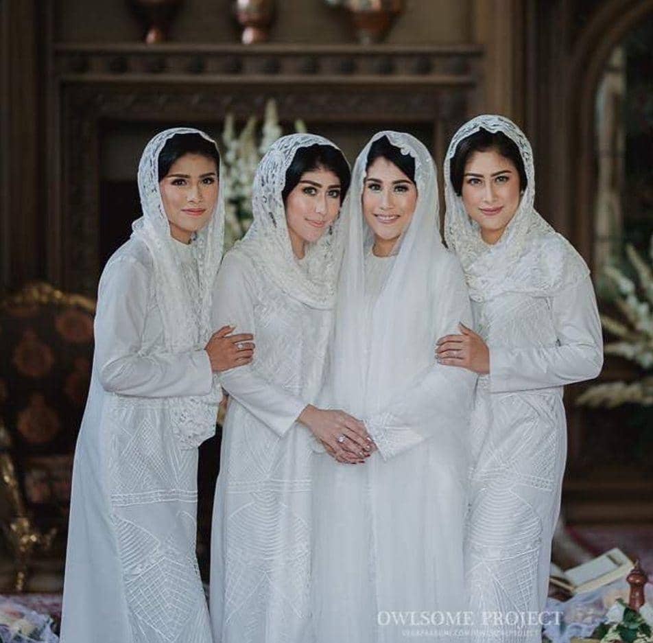 Style lebaran keluarga Alshad (instagram.com/citrasadiqah)