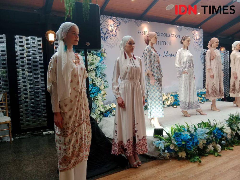 Peluncuran Minimal Festive 2023 Collection x Naysilla Mirdad di Bale Nusa, Jakarta, pada Senin (20/3/2023). IDN Times/Adyaning Raras