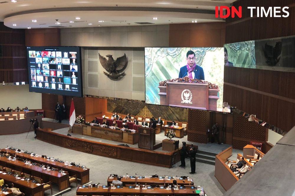 Mikrofon Demokrat Dimatikan dan PKS Walkout Warnai Pengesahan Ciptaker