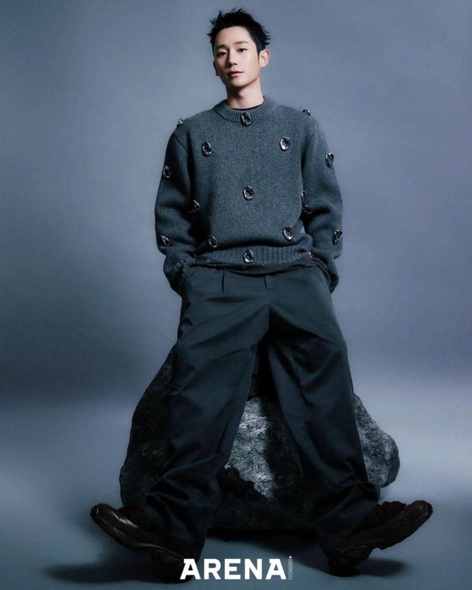 potret Jung Hae In (instagram.com/holyhaein)