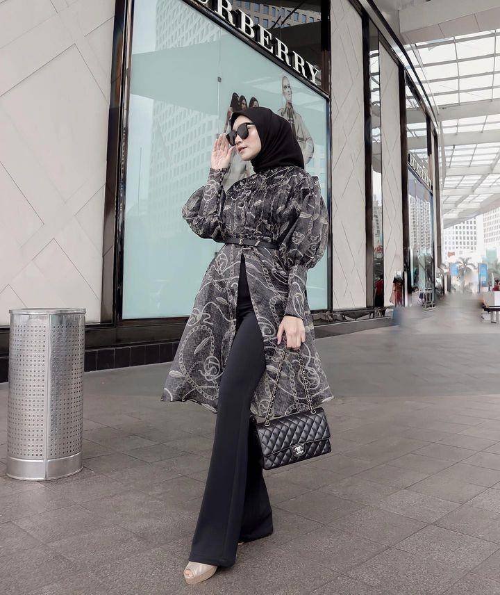 OOTD Citra Kirana (instagram.com/citraciki)
