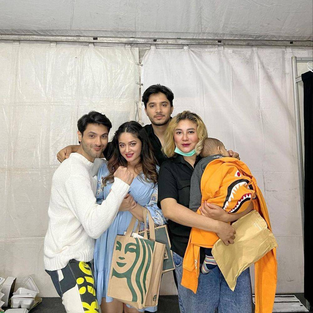 Mahhi Vij Saat di Indonesia (instagram.com/gautam_nain_official)