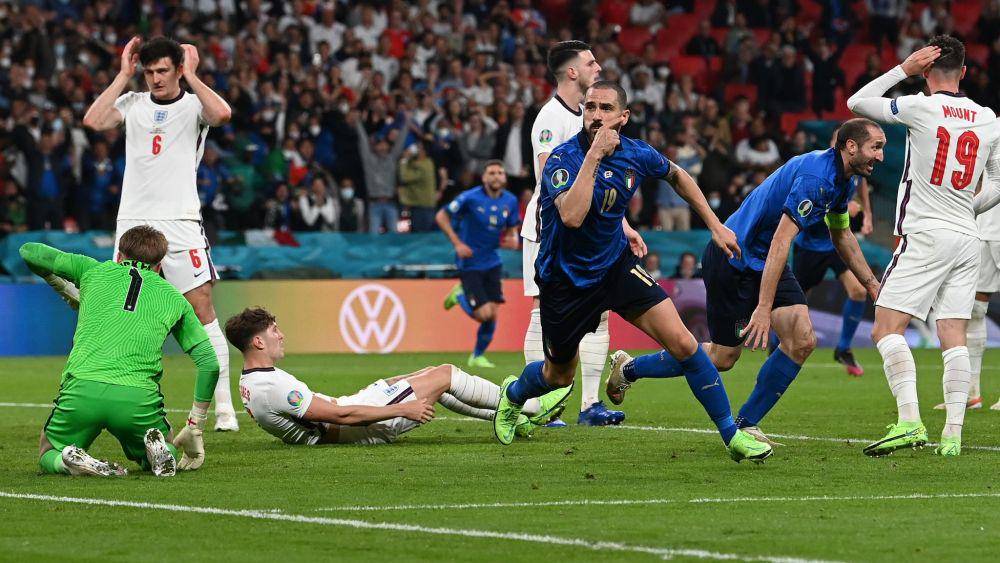 Inggris melawan Italia. (uefa.com)