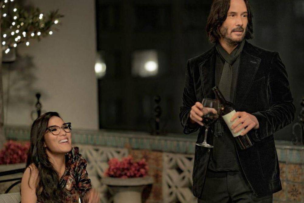 Ali Wong dan Keanu Reeves dalam film Always Be My Maybe (dok. Netflix/Always Be My Maybe)