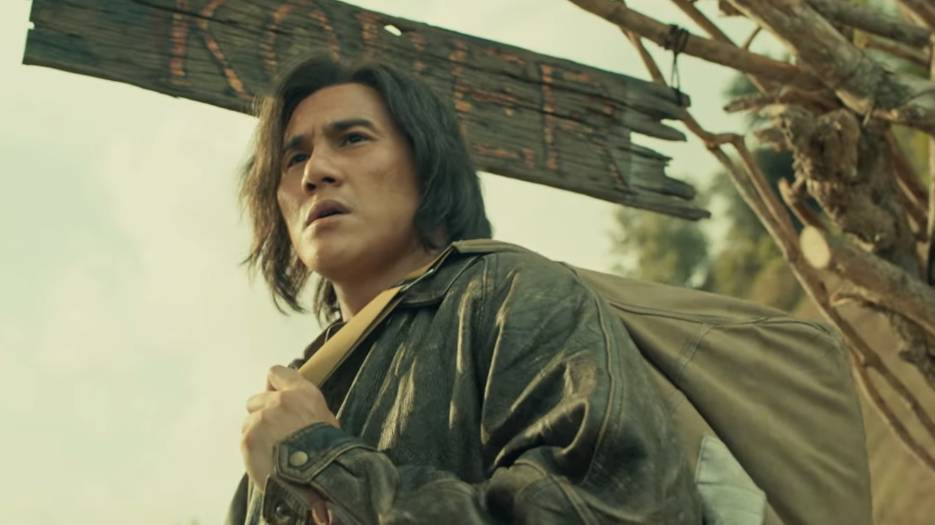 Vino G. Bastian di film Qodrat (2022) (dok. Rapi Films/Qodrat via Youtube.com/Prime Video Singapore)