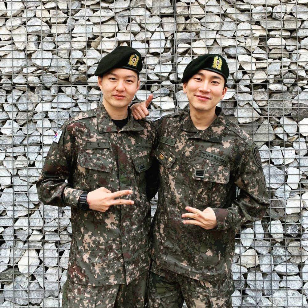 Changsub dan Eunkwang BTOB (instagram.com/btob_silver_light)