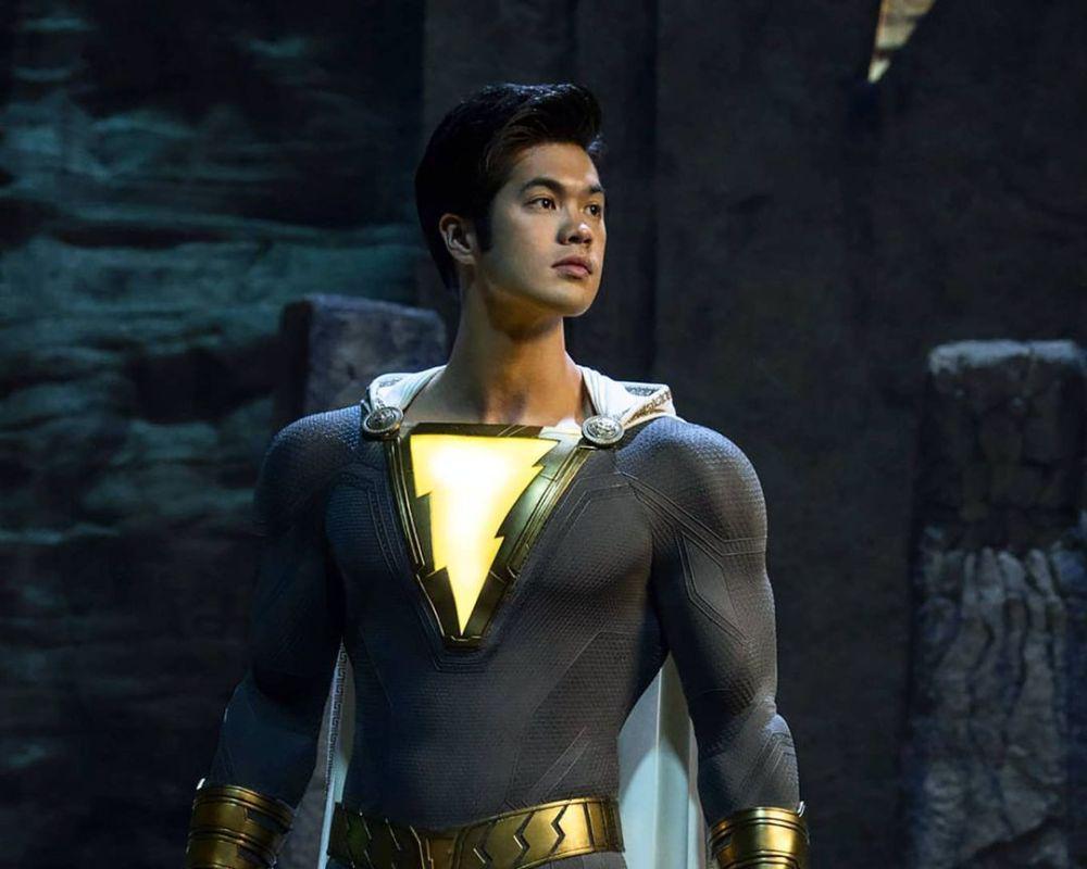 9 Film dan Series Dibintangi Ross Butler, Terbaru Shazam 2