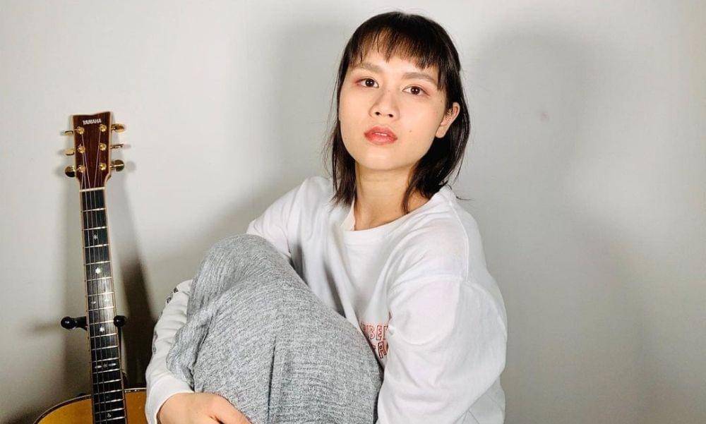 instagram.com/ anly_singer