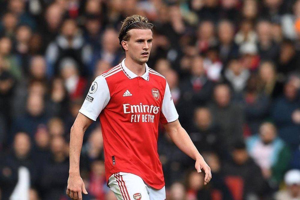 Rob Holding (instagram.com/rholding95)