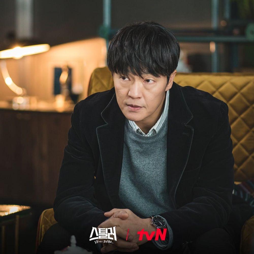 Jo Han Chul dalam drama Stealer: The Treasure Keeper (dok. tvN/ Stealer: The Treasure Keeper)